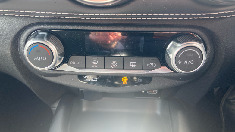Nissan Juke 1.0 DiG-T 114 N-Connecta 5dr DCT Petrol Hatchback
